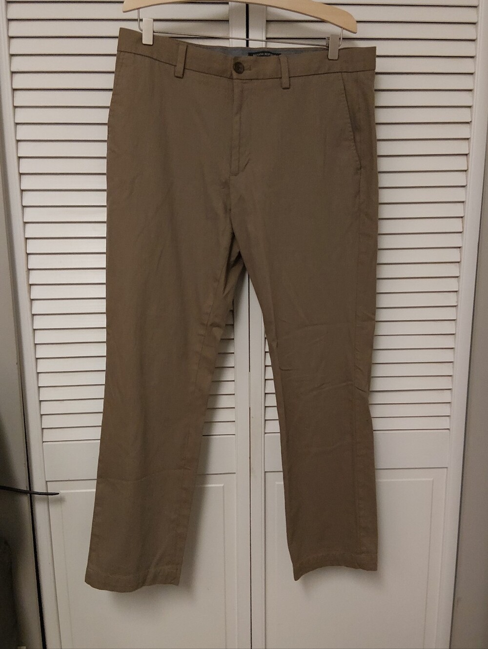 Banana Republic Men's Tan Chinos
